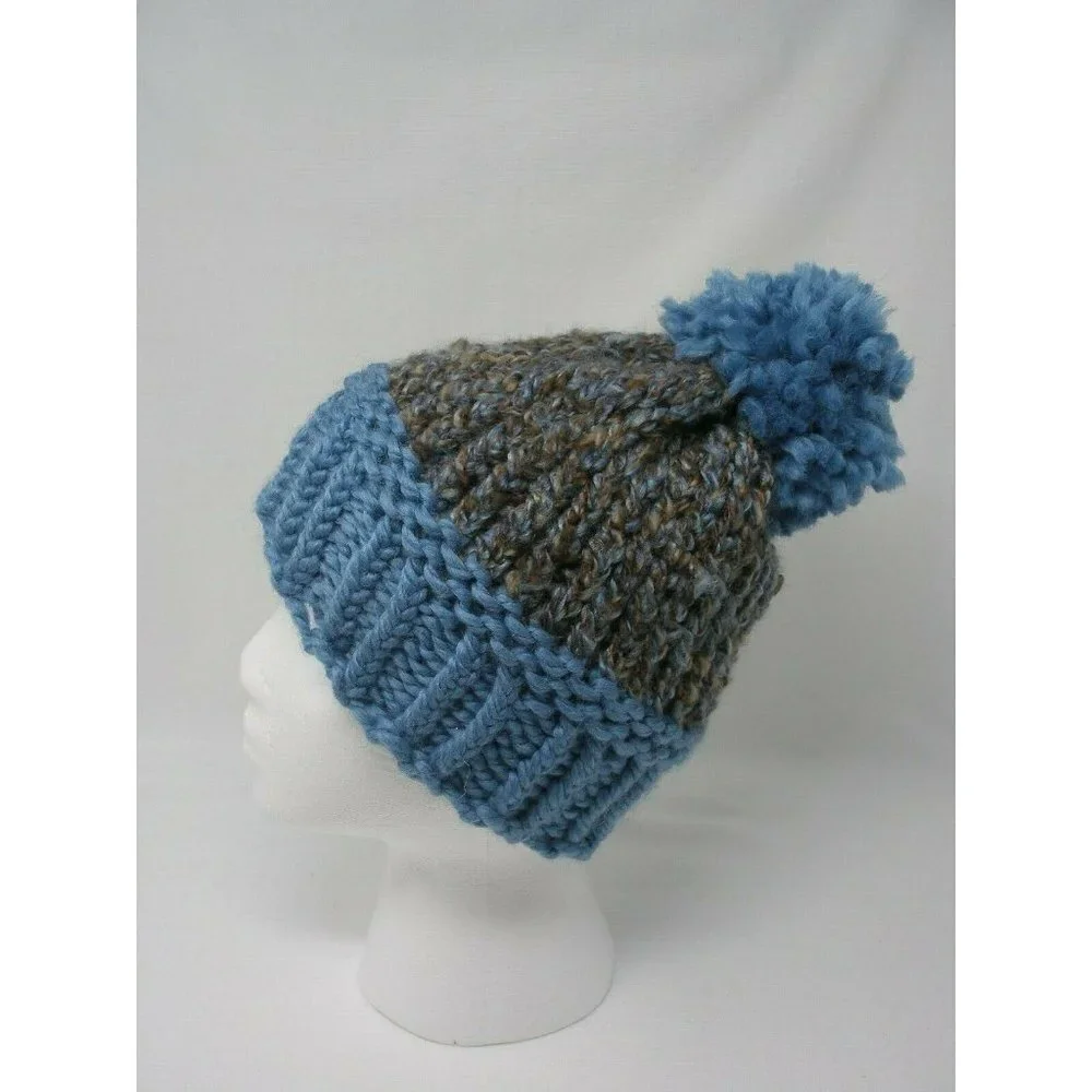 Knitted Beanie with Pom Pom - Picture 2 of 5